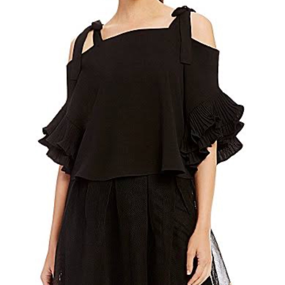 Gianni Bini Crop Top with ruffled sleeves. Brand new with tags